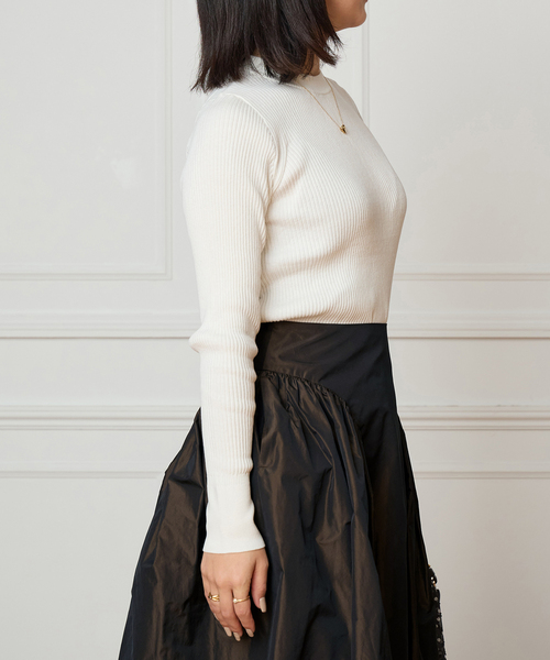 IENA LA BOUCLE（イエナラブークル）の「IENA LA BOUCLE コットンシルクRIBプルオーバー（ニット/セーター・レディース・パープル/バーガンディー/ホワイト・FREE）」の10枚目の写真