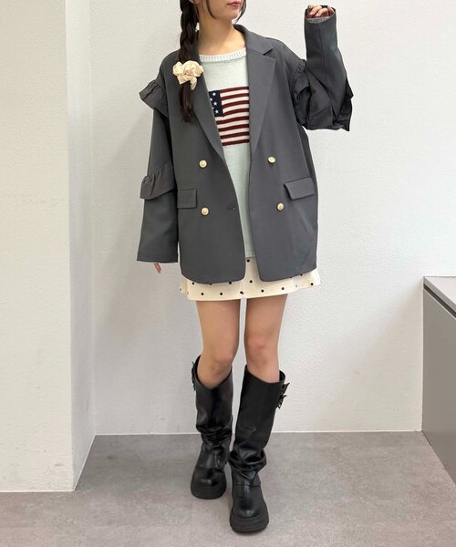 w closet(ダブルクローゼット)の「フリルテーラードジャケット(テーラードジャケット・レディース・ブラウン/ネイビー/チャコールグレー・MEDIUM/SMALL)」の7枚目の写真