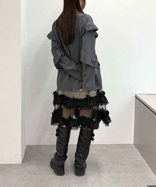 w closet(ダブルクローゼット)の「フリルテーラードジャケット(テーラードジャケット・レディース・ブラウン/ネイビー/チャコールグレー・MEDIUM/SMALL)」の12枚目の写真