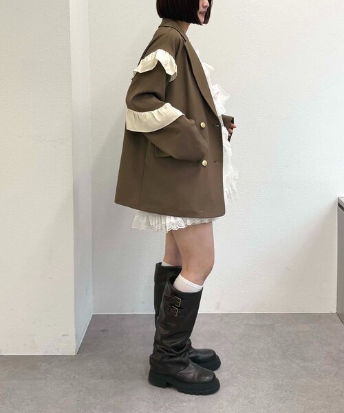w closet(ダブルクローゼット)の「フリルテーラードジャケット(テーラードジャケット・レディース・ブラウン/ネイビー/チャコールグレー・MEDIUM/SMALL)」の19枚目の写真
