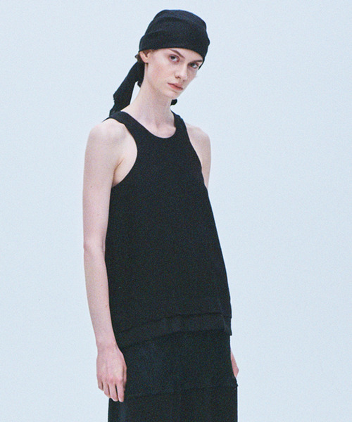 muller of yoshiokubo（ミュラーオブヨシオクボ）の「muller of yoshiokubo ミュラーオブヨシオクボ / RUFFLE CHIFFON TOP ラッフルシアーシフォントップス / MLS26201（タンクトップ・レディース・ブラック/アイボリー・FREE）」の2枚目の写真