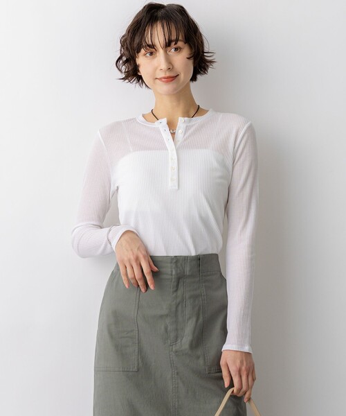 23区 L(ニジュウサンクオオキイサイズ)の「シアーリブ レイヤード ロンTEE(Tシャツ/カットソー・レディース・ブラック系/ホワイト系・46/44)」の1枚目の写真