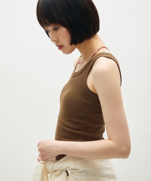 full/fill.(フルフィル)の「amesuri rib tank/アメスリリブタンク(タンクトップ・レディース・ライトグレー/アイボリー/ネイビー/ブラウン・FREE)」の12枚目の写真
