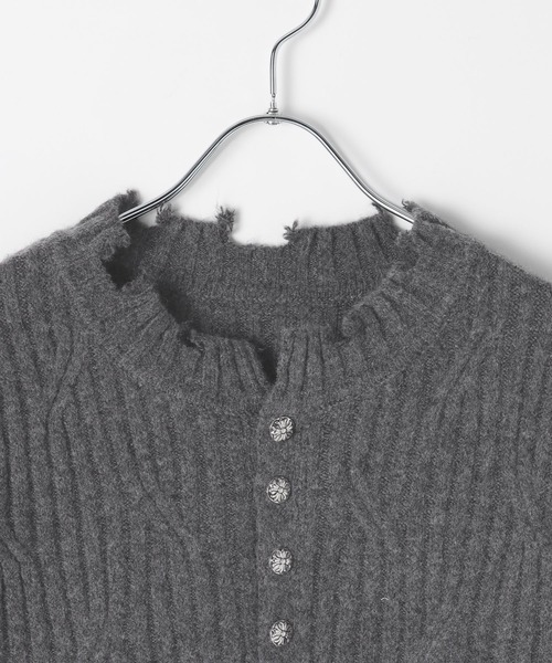 LAND MUSEUM(ランドミュージアム)の「LAND MUSEUM/ダメージヘンリーニット(ニット/セーター・メンズ・グレー/ブラック・MEDIUM/LARGE)」の16枚目の写真