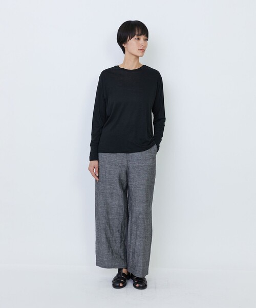 LOISIR(ロワズィール)の「リネンレーヨン天竺クルーネックプルオーバー(Tシャツ/カットソー・レディース・ブラック/オフホワイト/グレイッシュブルー・FREE)」の4枚目の写真