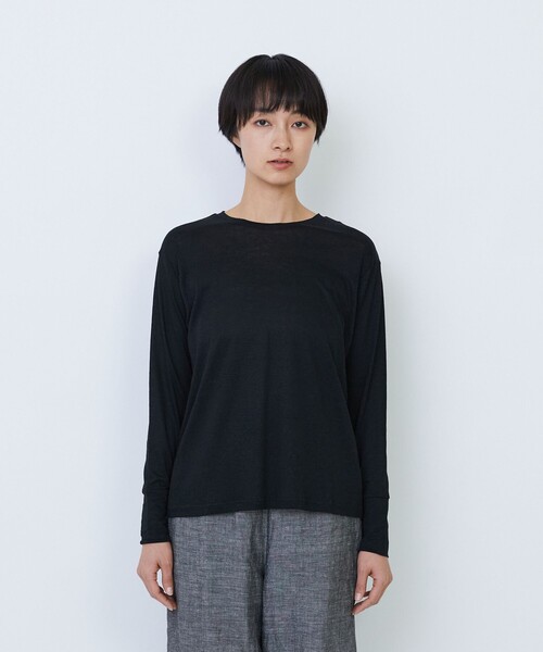 LOISIR(ロワズィール)の「リネンレーヨン天竺クルーネックプルオーバー(Tシャツ/カットソー・レディース・ブラック/オフホワイト/グレイッシュブルー・FREE)」の7枚目の写真
