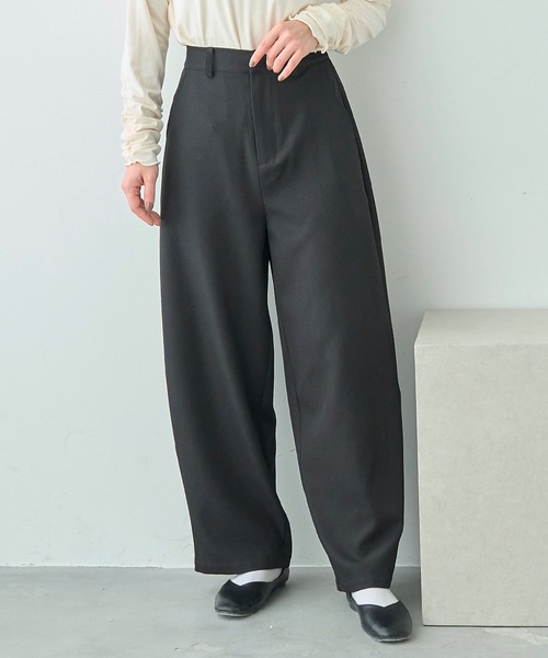 mil(ミル)の「美シルエット カーブパンツ【586128】(スラックス・レディース・ブラック/ライトベージュ/グレイッシュベージュ・FREE/S-Short/S-Regular/M-Short/M-Regular)」の15枚目の写真