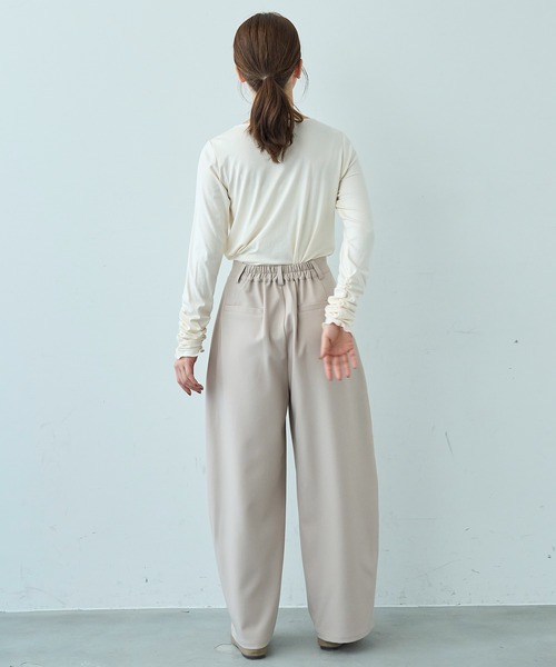 mil(ミル)の「美シルエット カーブパンツ【586128】(スラックス・レディース・ブラック/ライトベージュ/グレイッシュベージュ・FREE/S-Short/S-Regular/M-Short/M-Regular)」の18枚目の写真