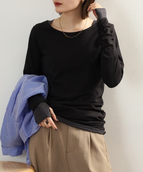 FUNALIVE(ファンアライブ)の「フェイクレイヤードロングTシャツ(Tシャツ/カットソー・レディース・ロイヤルブルー/モカ/ネイビー/ワインレッド/ホワイト/杢グレー/チャコールグレー/ブラック/ブルーグリーン/カーキ・M/L/LL/3L)」の3枚目の写真