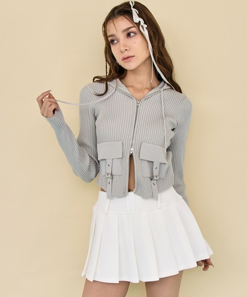 ANAP(アナップ)の「リブニットフラップポケット ダブルジップ トップス(ニット/セーター・レディース・ブルー/ダークグレー/ライトグレー・F)」の1枚目の写真