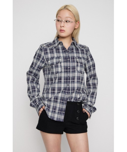 LAGUA GEM（ラグアジェム）の「CHECK STUDS POCKET シャツ（シャツ/ブラウス・レディース・ネイビー/ブラック・FREE）」の9枚目の写真