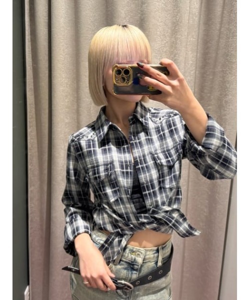 LAGUA GEM（ラグアジェム）の「CHECK STUDS POCKET シャツ（シャツ/ブラウス・レディース・ネイビー/ブラック・FREE）」の18枚目の写真