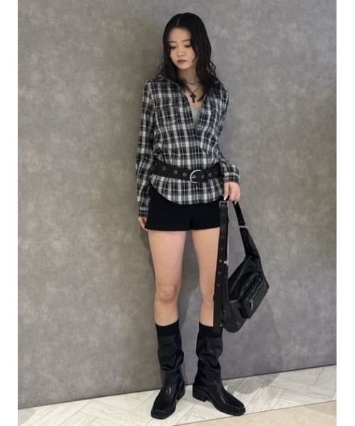 LAGUA GEM（ラグアジェム）の「CHECK STUDS POCKET シャツ（シャツ/ブラウス・レディース・ネイビー/ブラック・FREE）」の19枚目の写真