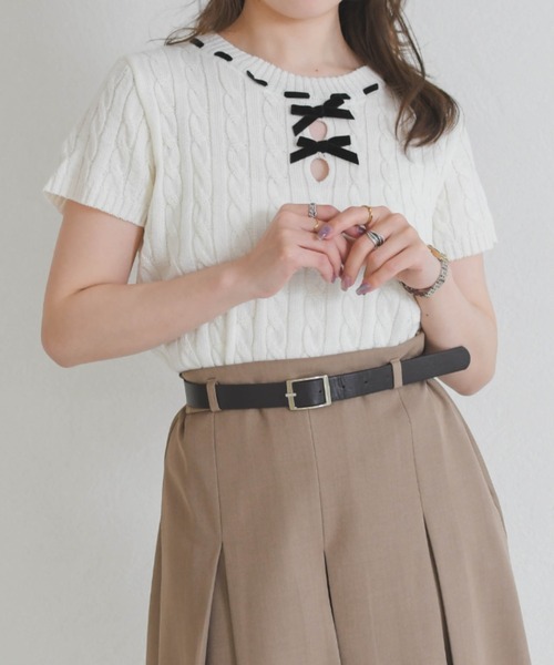 31 Sons de mode（トランテアン　ソン　ドゥ　モード）の「一部店舗限定 フロントリボン半袖ニット（ニット/セーター・レディース・イエロー/ピンク/ホワイト・ﾌﾘ-）」の2枚目の写真