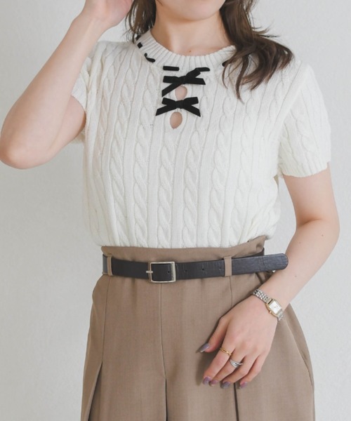 31 Sons de mode（トランテアン　ソン　ドゥ　モード）の「一部店舗限定 フロントリボン半袖ニット（ニット/セーター・レディース・イエロー/ピンク/ホワイト・ﾌﾘ-）」の7枚目の写真