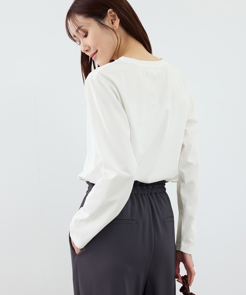 ROPE' PICNIC（ロペピクニック）の「RENUロゴプリントロングTシャツ/UVカット・イージーケア（Tシャツ/カットソー・レディース・ホワイト系その他2/ホワイト/ホワイト系その他・FREE）」の20枚目の写真