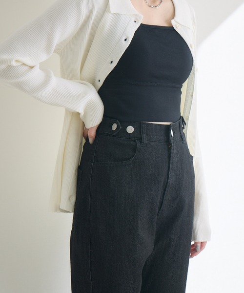 RU.TI.LE(ルチル)の「【RU.TI.LE】ウエストゴムストレッチ付きフレアデニムパンツ(デニムパンツ・レディース・ブラック/ネイビー・LARGE/MEDIUM)」の19枚目の写真