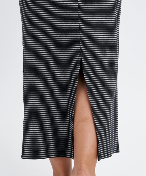 BILLABONG(ビラボン)の「BILLABONG ウィメンズ STRIPED RIB LONG SKI スカート 【2026年春夏モデル】/ビラボン細ボーダータイトスカート(スカート・レディース・ブラック/ホワイト・MEDIUM)」の10枚目の写真