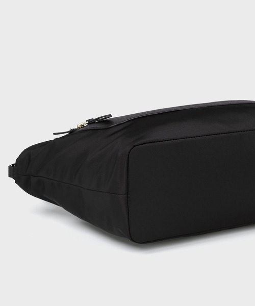 Paul Smith（ポールスミス）の「モダンナイロン ショルダーバッグ / 555432 WN200S（ショルダーバッグ・レディース・グリーン/ブラック/ベージュ/ピンク・FREE）」の13枚目の写真