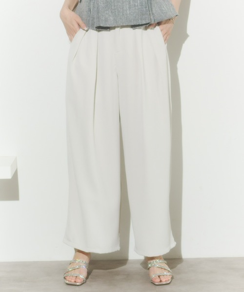 Olu.（オルドット）の「カラータックワイドパンツ（その他パンツ・レディース・ホワイト/ブラウン/イエロー/ベビーピンク・FREE）」の13枚目の写真