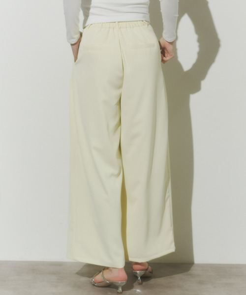 Olu.（オルドット）の「カラータックワイドパンツ（その他パンツ・レディース・ホワイト/ブラウン/イエロー/ベビーピンク・FREE）」の10枚目の写真