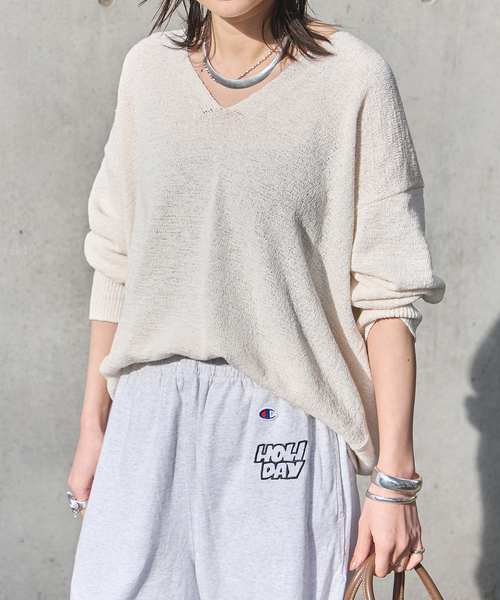 JOURNAL STANDARD(ジャーナルスタンダード)の「テープヤーンニュアンスVプルオーバー(ニット/セーター・レディース・アイボリー/レッド/ブラック系その他・FREE)」の20枚目の写真