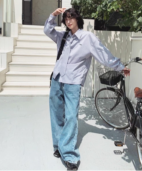 NOWLE(ノウル)の「【NOWLE】ネクタイ付き メタルプレート ワンポイント ストライプ ルーズシャツ(シャツ/ブラウス・メンズ・ライトブルー/グレー・MEDIUM/LARGE/X-LARGE)」の11枚目の写真