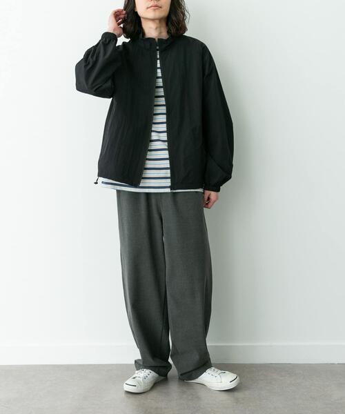 URBAN RESEARCH Sonny Label（アーバンリサーチサニーレーベル）の「撥水ベーシックスタンドブルゾン（ナイロンジャケット・メンズ・ブラック/ネイビー・X-LARGE/LARGE/MEDIUM）」の4枚目の写真