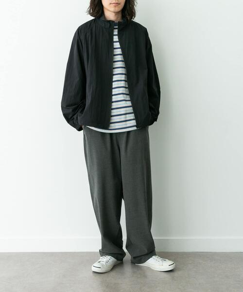 URBAN RESEARCH Sonny Label（アーバンリサーチサニーレーベル）の「撥水ベーシックスタンドブルゾン（ナイロンジャケット・メンズ・ブラック/ネイビー・X-LARGE/LARGE/MEDIUM）」の5枚目の写真