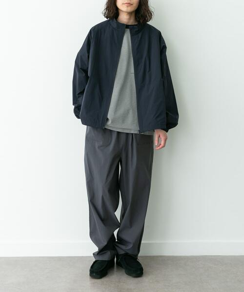 URBAN RESEARCH Sonny Label（アーバンリサーチサニーレーベル）の「撥水ベーシックスタンドブルゾン（ナイロンジャケット・メンズ・ブラック/ネイビー・X-LARGE/LARGE/MEDIUM）」の19枚目の写真