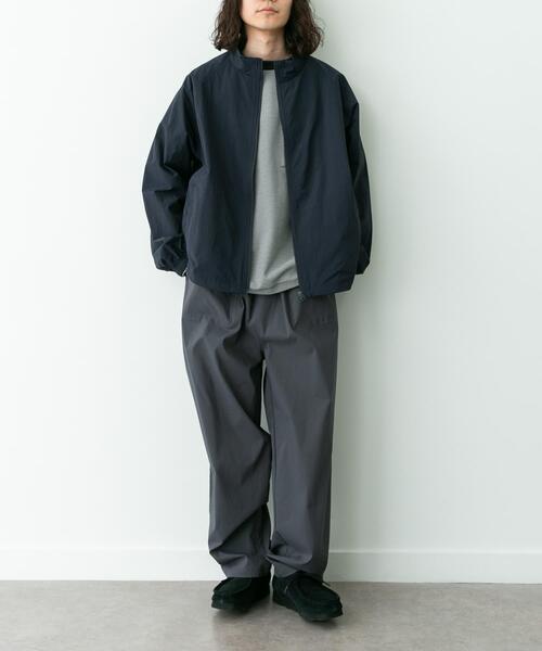 URBAN RESEARCH Sonny Label（アーバンリサーチサニーレーベル）の「撥水ベーシックスタンドブルゾン（ナイロンジャケット・メンズ・ブラック/ネイビー・X-LARGE/LARGE/MEDIUM）」の20枚目の写真