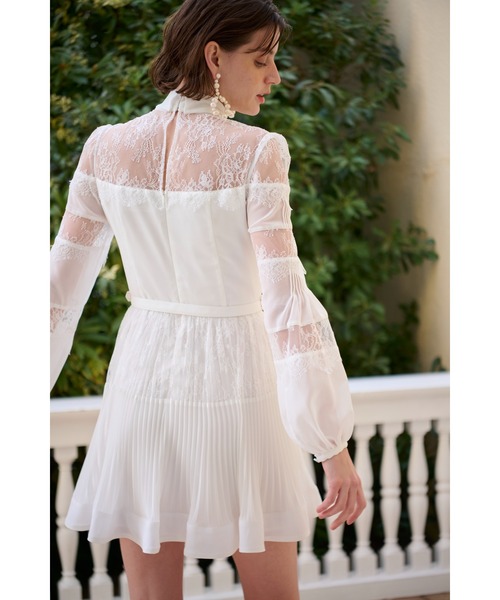 Estella.K(エステラケー)の「Frances Lace Mini Dress スカラップレースミニドレス(ワンピース・レディース・オフホワイト/ブラック・FREE)」の6枚目の写真