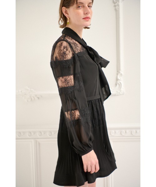 Estella.K(エステラケー)の「Frances Lace Mini Dress スカラップレースミニドレス(ワンピース・レディース・オフホワイト/ブラック・FREE)」の18枚目の写真