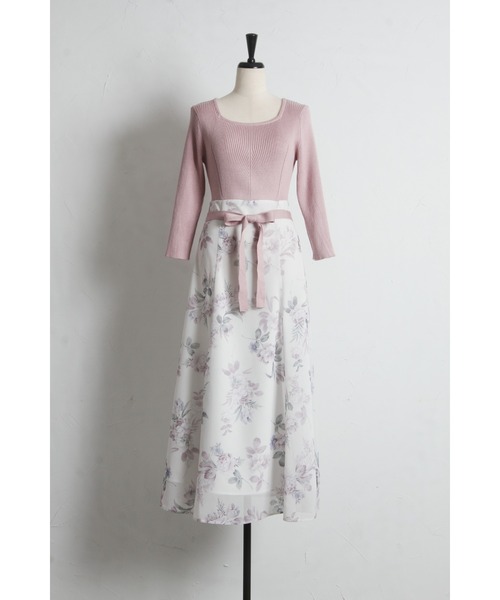 tocco closet(トッコ クローゼット)の「ウエストリボン付きリブニットドッキングフラワープリントワンピース(ワンピース・レディース・ピンク/ネイビー・M)」の20枚目の写真