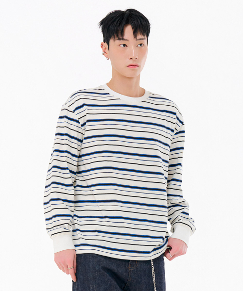 CHASECULT(チェイスカルト)の「男性ストライプ長袖Tシャツ-FARK5113B01(Tシャツ/カットソー・メンズ・ホワイト・100/105/95)」の3枚目の写真