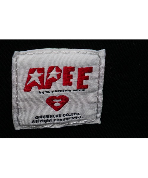 A BATHING APE(アベイシングエイプ)の「QUILTED HEART MONOGRAM HANDBAG(ハンドバッグ・レディース・ブラック/アイボリー・FREE)」の12枚目の写真