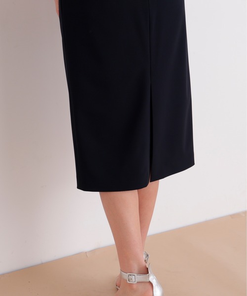 PINKY&DIANNE（ピンキーアンドダイアン）の「◆Ｌ字メタルタイトスカート（スカート・レディース・ホワイト/ネイビー・36/38）」の6枚目の写真