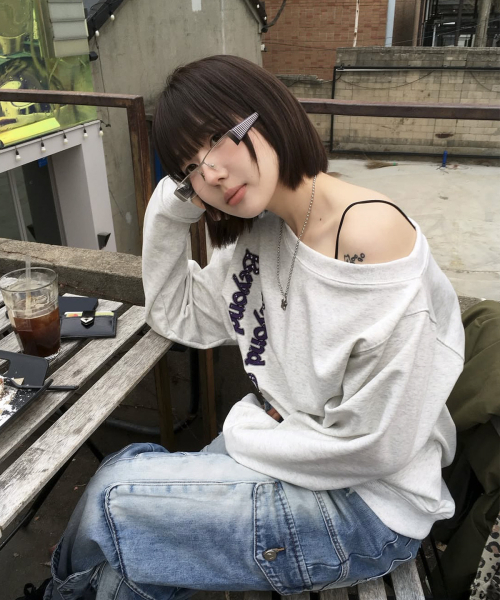 VETEZE（ベテゼ）の「BGBB Stud Point Off Shoulder MTM (Gray)（スウェット・レディース・その他・FREE）」の3枚目の写真