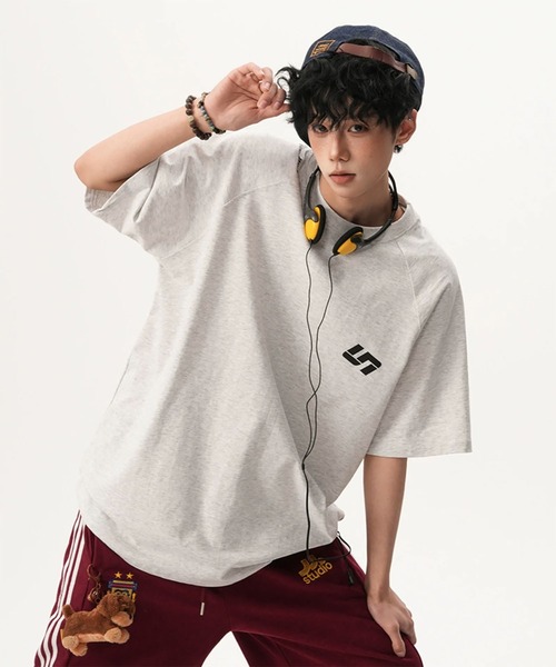 WESTBOY(ウエストボーイ)の「ユニセックス オーバーサイズ ウォッシュ ルーズシルエットTシャツ WO26S7TP02(Tシャツ/カットソー・メンズ・グレー/ライトグレー/ブラック・XL/M/L)」の2枚目の写真