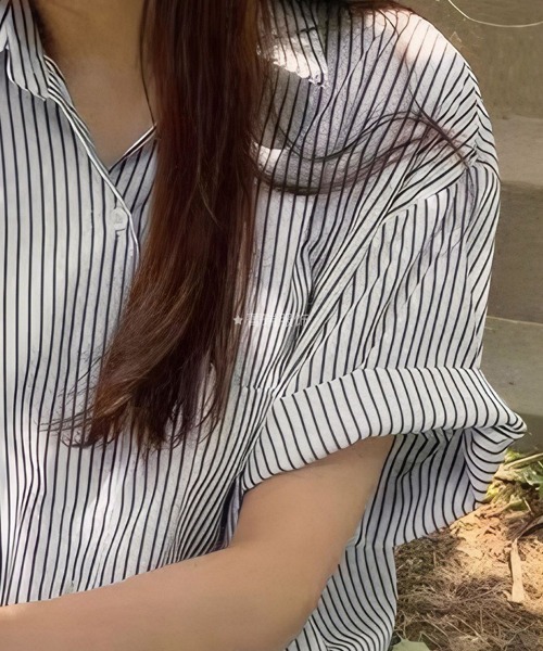 mielu（ミエル）の「ストライプロングシャツワンピース（シャツ/ブラウス・レディース・ホワイト/ブルー・MEDIUM/LARGE）」の5枚目の写真