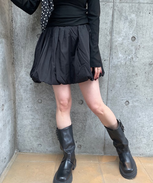 ROGER AND RAW(ロジャーアンドロウ)の「バルーン ミニスカート(スカート・レディース・ブラック/ホワイト・FREE)」の17枚目の写真