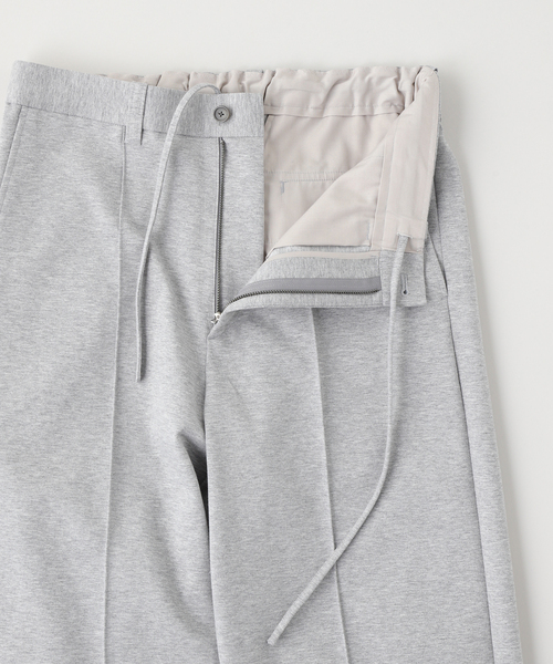 EDIFICE(エディフィス)の「ドライ ジャージー イージー トラウザー(スラックス・メンズ・ブラック/グレー・LARGE/MEDIUM)」の4枚目の写真