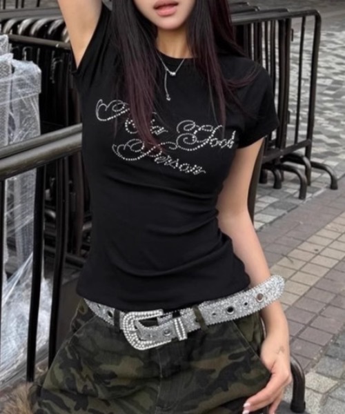 SHEPP(シープ)の「ビジューロゴコンパクトラグランTシャツ(Tシャツ/カットソー・レディース・ホワイト/ブラック・M/S)」の11枚目の写真