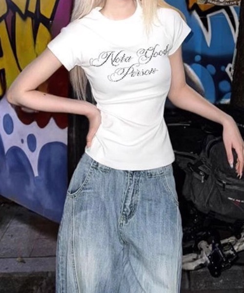 SHEPP(シープ)の「ビジューロゴコンパクトラグランTシャツ(Tシャツ/カットソー・レディース・ホワイト/ブラック・M/S)」の6枚目の写真