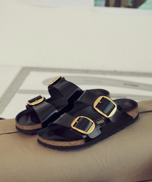 BIRKENSTOCK(ビルケンシュトック)の「《追加》BIRKENSTOCK/ ビルケンシュトック ARIZONA BIG BUCKLE HEX(サンダル・レディース・ブラック・36/37/38/39)」の2枚目の写真