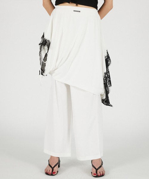 PRANK PROJECT（プランクプロジェクト）の「横向きレースワンピースパンツ / Slip Dress Layered Pants（その他パンツ・レディース・ホワイト/チャコールグレー・36/38）」の16枚目の写真