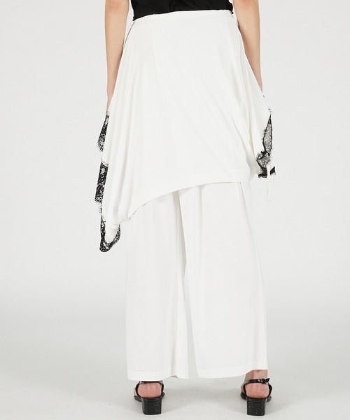 PRANK PROJECT（プランクプロジェクト）の「横向きレースワンピースパンツ / Slip Dress Layered Pants（その他パンツ・レディース・ホワイト/チャコールグレー・36/38）」の18枚目の写真
