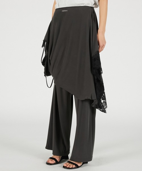 PRANK PROJECT（プランクプロジェクト）の「横向きレースワンピースパンツ / Slip Dress Layered Pants（その他パンツ・レディース・ホワイト/チャコールグレー・36/38）」の13枚目の写真