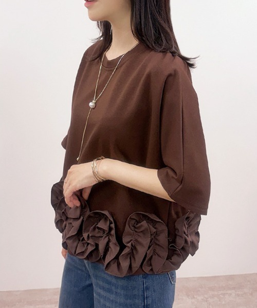 CLOTHY（クロシィ）の「【甘さひとさじ、こなれ感たっぷりの主役トップス】フリルデザイントップス（Tシャツ/カットソー・レディース・アイボリー/オフホワイト/ブラウン/ブラック・FREE）」の18枚目の写真