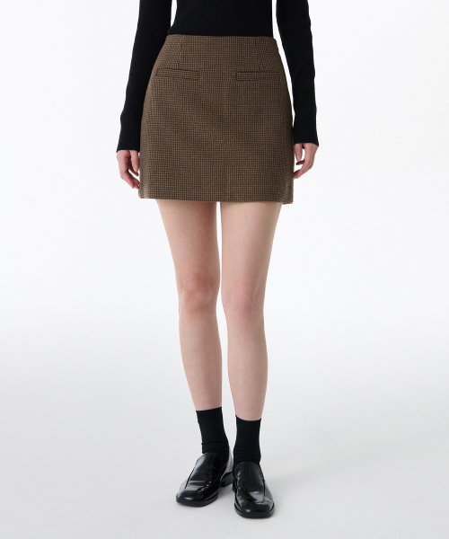 MUSINSA STANDARD WOMAN（ムシンサスタンダードウーマン）の「ウィメンズハウンドトゥースチェックミニスカート[ブラウン]（スカート・レディース・その他・X-SMALL/SMALL/MEDIUM/LARGE）」の2枚目の写真